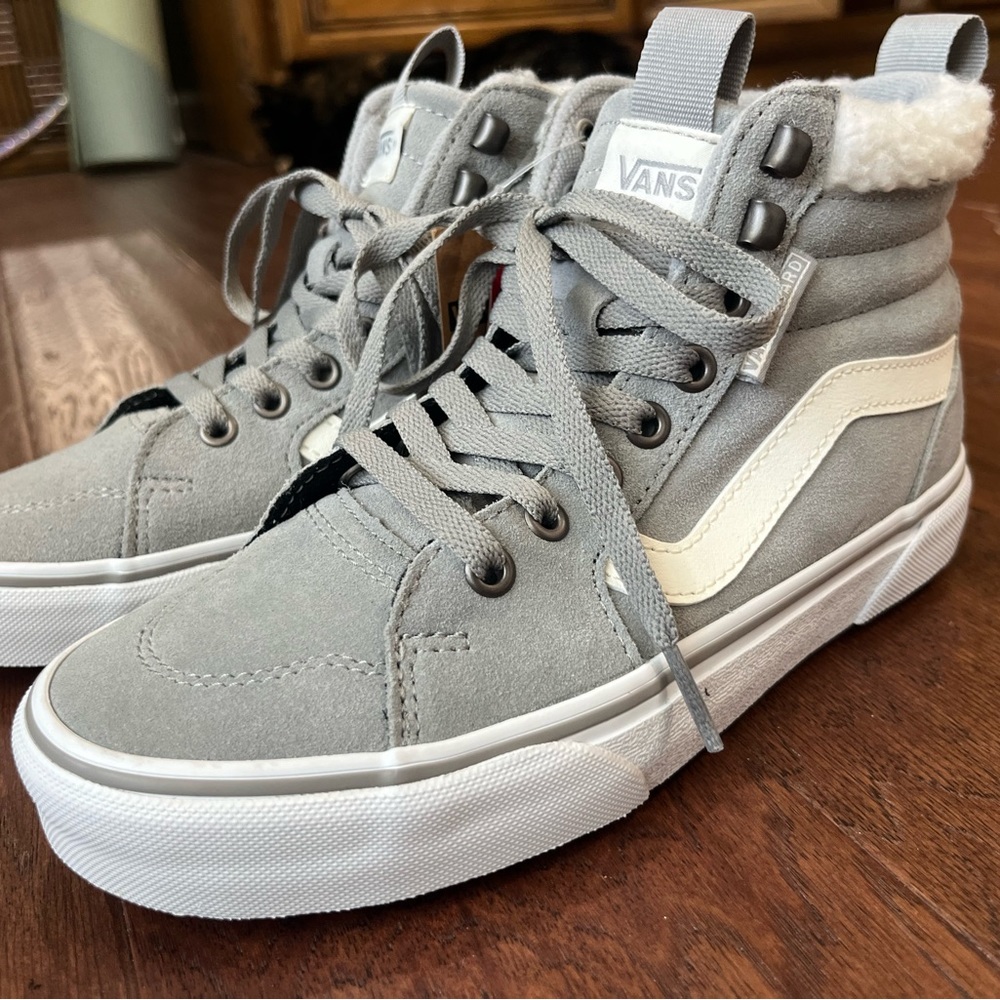 High Top Vansguard shoes